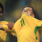 Brasil gana en Ecuador y sigue con su paso perfecto