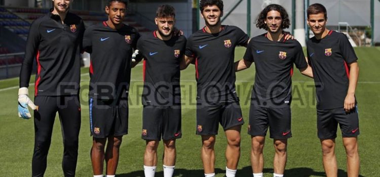 Anthony Lozano entrena con el primer equipo del Barcelona