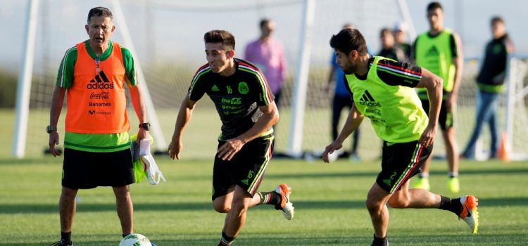 Con tres sensibles bajas México enfrentará a Costa Rica