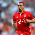 Franck Ribery se molestó al salir de cambio en el triunfo del Bayern Munich
