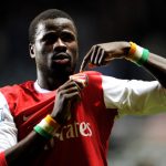 Ex del Arsenal Emmanuel Eboué habría contraído VIH