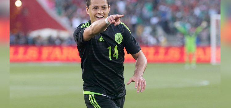 "Chicharito" Hernández gana el Premio Nacional de Deporte