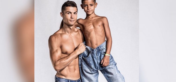 El hijo de Cristiano Ronaldo debuta como modelo