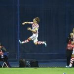 Croacia aprovecha los ‘regalos’ griegos y vuela hacia el Mundial