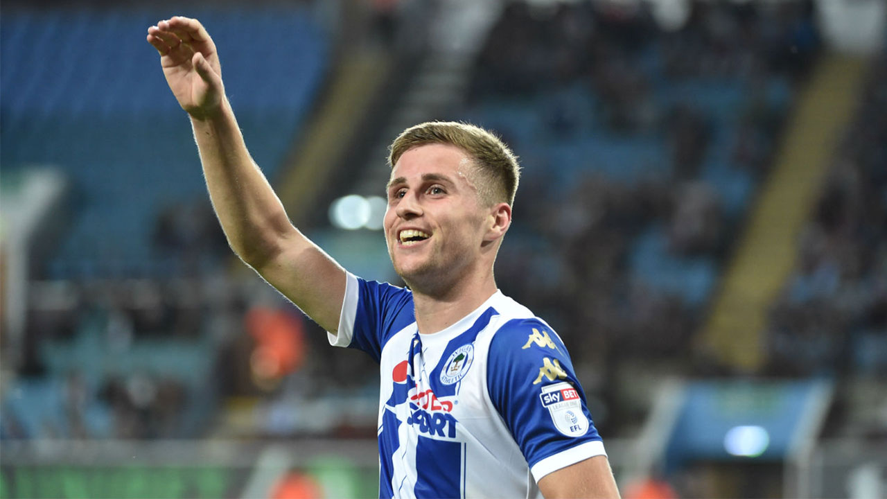 Jugador inglés salió de la cancha para asistir al nacimiento de su hijo