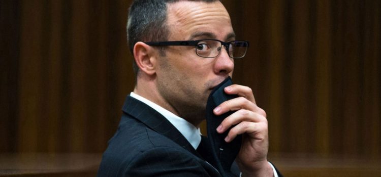 Hieren a Óscar Pistorius en una pelea en prisión