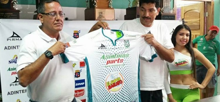 Platense presenta a Carlos Martínez como entrenador