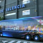 No solo en Honduras pasa: Atacan bus del Barca