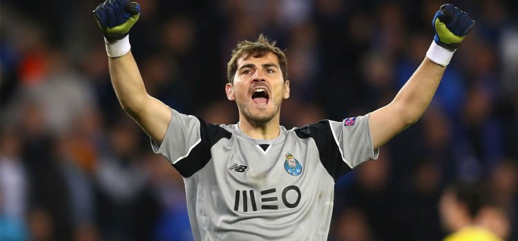 Casillas cumple 100 partidos en el Porto