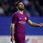 VIDEO: El «Kun» Agüero golpea a uno de los hinchas del Wigan