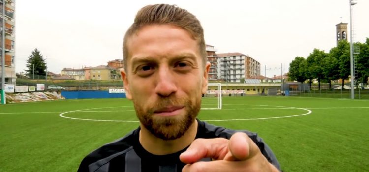 El "Papu" Gómez hizo su propio meme para San Valentín