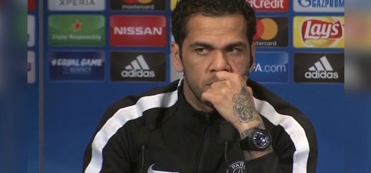 Dani Alves revela la "falta de unidad" en PSG