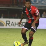 Discriminan a Luis Garrido en Costa Rica