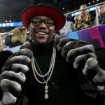 Floyd Mayweather se consiente en su cumpleaños