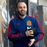 Iniesta lanza una invitación a Griezmann