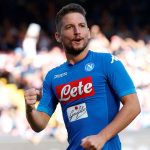 El goleador del Napoli que sale a repartir pizzas a los pobres