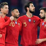 Cristiano Ronaldo remonta en tiempo de descuento