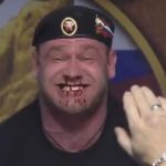 VIDEO: Esfuerzo de levantador de pesas le provoca sangrado de nariz