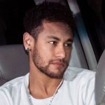 Neymar operado en Brasil exitosamente