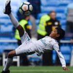 Cristiano Junior imita la chilena de su papá