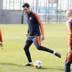 Busquets vuelve a entrenar con el Barça antes del partido ante la Roma