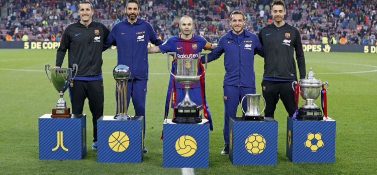 Una imagen para la historia: 5 capitanes campeones de Copa
