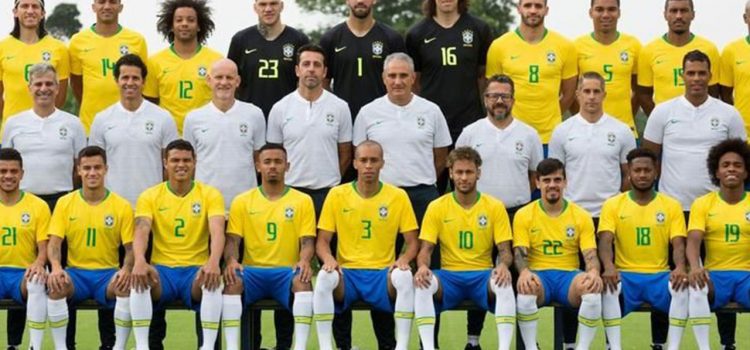 Brasil presentó la foto oficial del equipo
