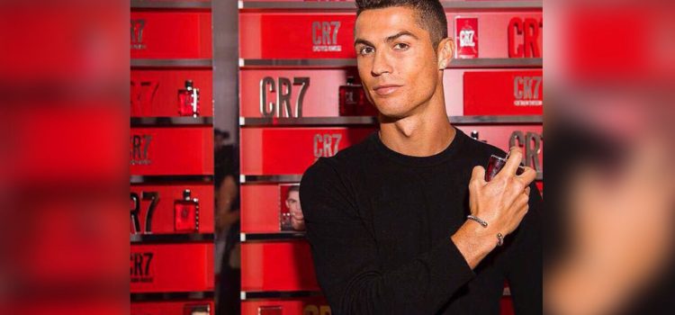 Cristiano Ronaldo es el que más cobra por un post en Instagram