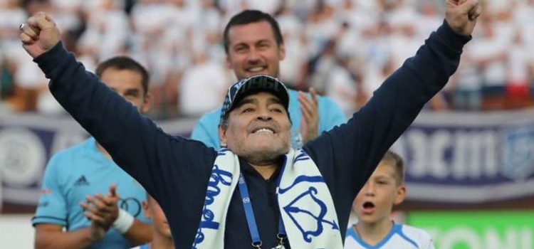 Como todo un rey reciben a Maradona en Bielorrusia