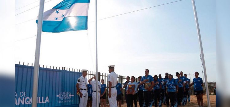 La Bandera de Honduras ya fue izada en Barranquilla
