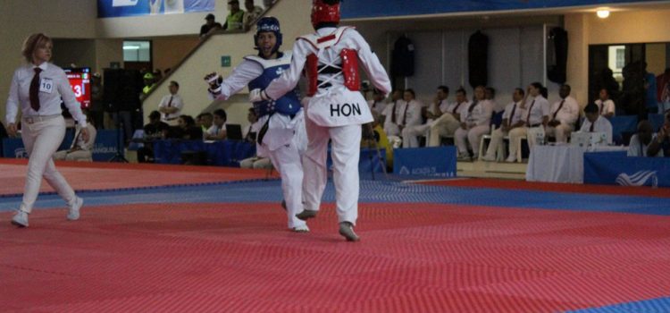 Keyla Ávila conquista la primera medalla de Honduras en Barranquilla