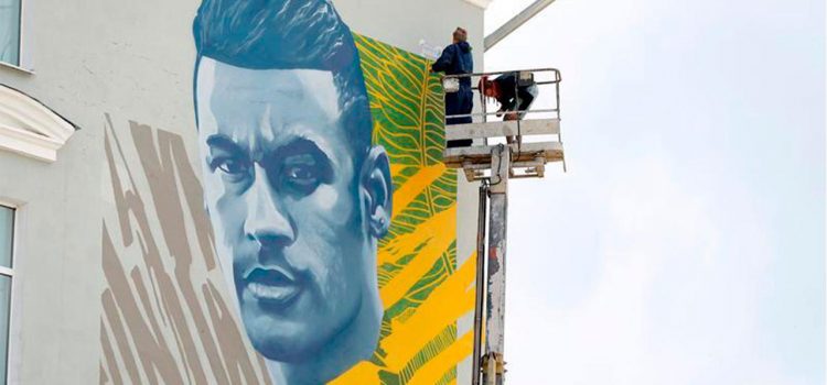 Como Messi y Cristiano, Neymar también tiene su mural en Kazán