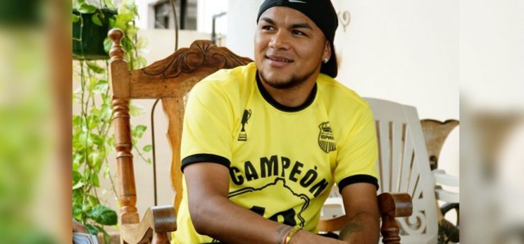 La clausula que permite a Mario Martínez irse al Alajuelense