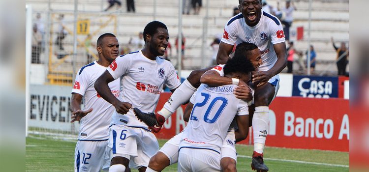 ¿Vaya sorpresa! Olimpia se vestirá de verde