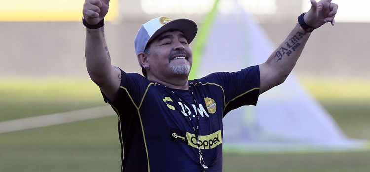 Narcocorrido a Maradona es viral en México