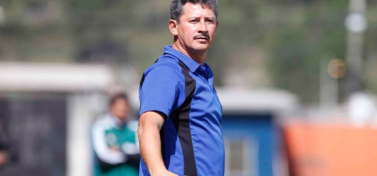 Mauro Reyes: "El que nos quiera ganar en casa debe sudar y jugar bien"