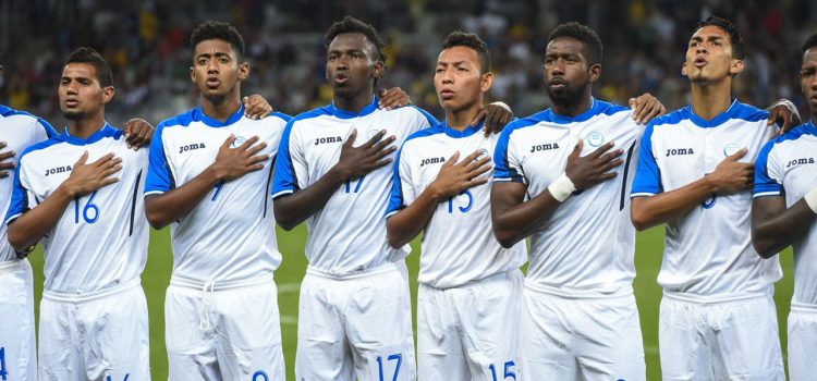 Perú ya no jugará con Honduras, prefiere a Ecuador