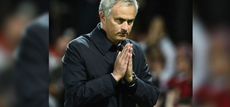 La FA acusa a José Mourinho de "lenguaje abusivo"