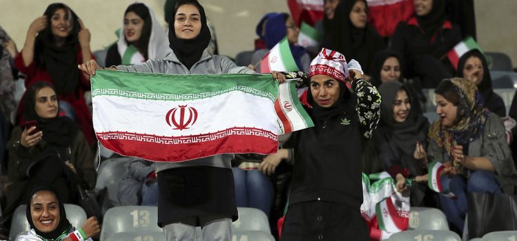 Histórico: Irán permitió que las mujeres vieran el amistoso entre su selección y Bolivia