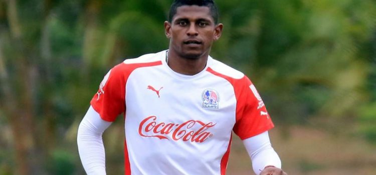 Carlo Costly tiene un acuerdo con Marathón