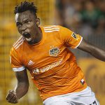 MLS confirma que Alberth Elis se queda en Houston