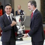 Keylor Navas premiado por el Rey de España
