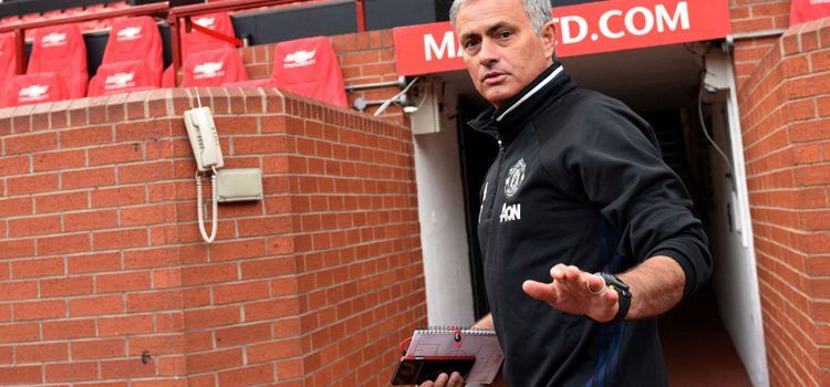 Mourinho debutará como comentarista, pero no podrá hablar del Manchester United