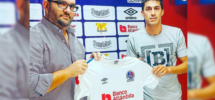Argentino Emiliano Bonfigli firma contrato con Olimpia