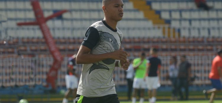 Olimpia se interesa en Kevin Arriaga del Platense