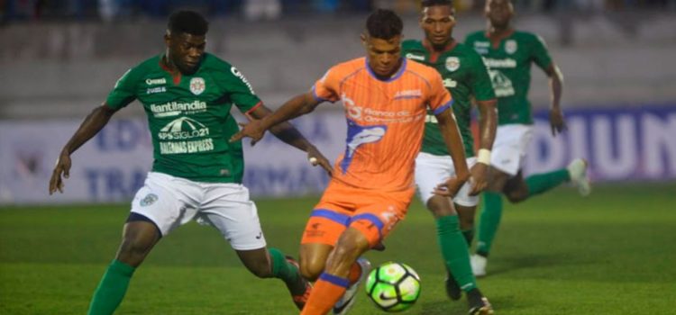 Marathón-Lobos UPNF inauguran hoy el Clausura