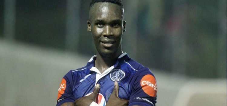 Rubilio Castillo deja a Motagua para jugar en China