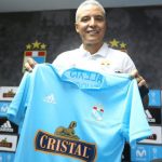 Alexis Mendoza deja de ser entrenador del Sporting Cristal