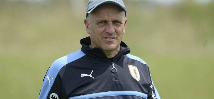 Fabián Coito deja la selección Sub-20 de Uruguay para dirigir a Honduras