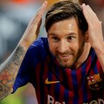 El espectacular truco de Messi con una pelota y una botella (VÍDEO)